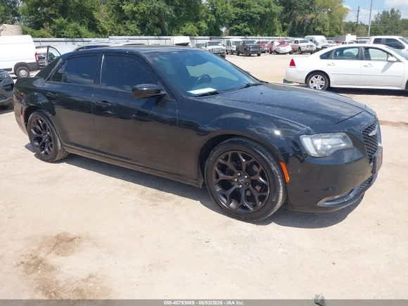 2019 Chrysler 300 S, VIN 2C3CCABGXKH637288 — Not stated