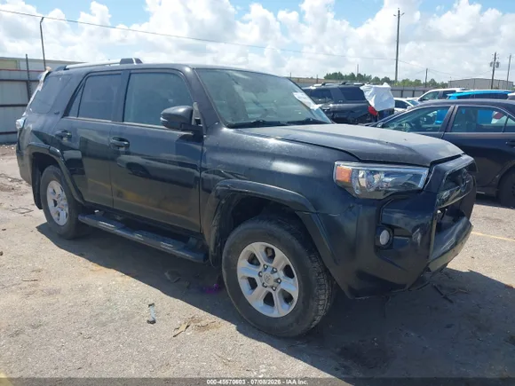 2019 Toyota 4Runner SR5 Premium, VIN JTEZU5JR1K5205138 — All over