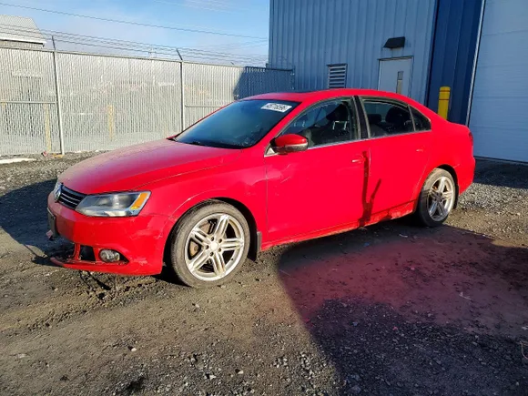 2014 Volkswagen Jetta TDI, VIN 3VWLL7AJ3EM351605 — Front end