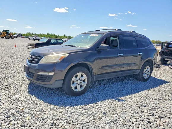 2017 Chevrolet Traverse LS, VIN 1GNKRFED7HJ229821 — Minor dents and scratches