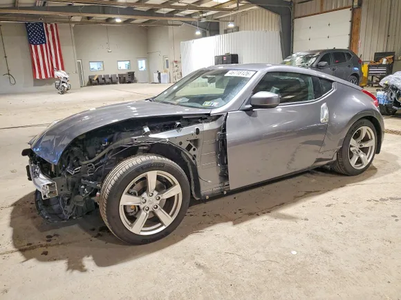 2012 Nissan 370Z, VIN JN1AZ4EH3CM563950 — Front end