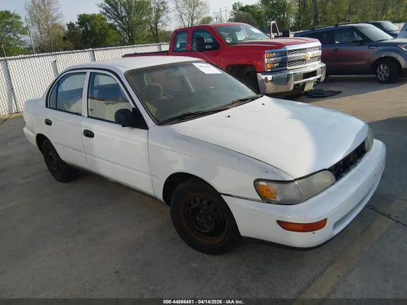 1995 Toyota Corolla, VIN 1NXAE04B3SZ329008 — Normal wear