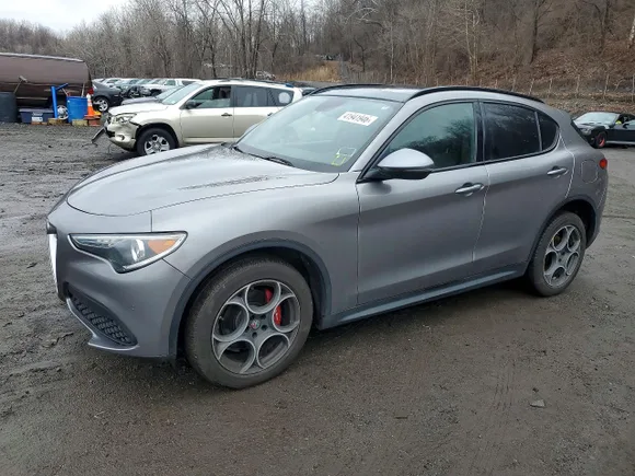 2018 Alfa Romeo Stelvio Ti Sport, VIN ZASFAKNN7J7B94338 — Undercarriage