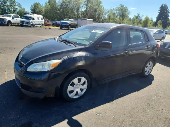 2009 Toyota Matrix, VIN 2T1KU40E79C067651 — Front end