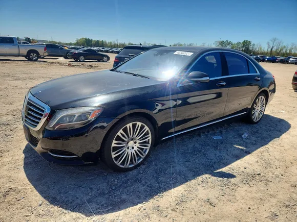 2015 Mercedes-Benz S 550, VIN WDDUG8CB9FA111101 — Vandalism