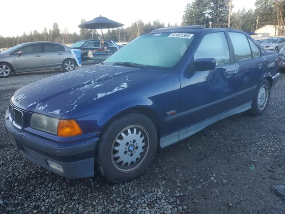 1996 BMW 318, VIN 4USCD8323TLC71213 — Front end