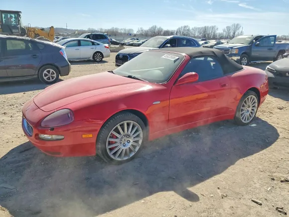 2002 Maserati Spyder, VIN ZAMBB18A120006183 — Roof