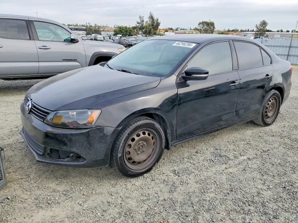 2014 Volkswagen Jetta SE, VIN 3VWD17AJ1EM367098 — Мелкие вмятины и царапины