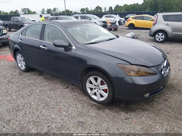 2008 Lexus ES 330, VIN JTHBJ46G382264460 — Front end