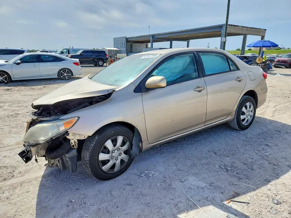2011 Toyota Corolla LE, VIN 2T1BU4EE8BC586545 — Front end
