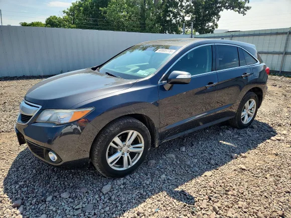 2014 Acura RDX Technology, VIN 5J8TB4H5XEL007673 — Undercarriage