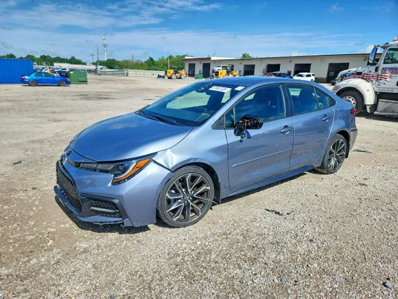 2021 Toyota Corolla SE, VIN 5YFS4MCE1MP095577 — Front end