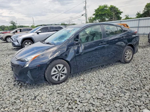 2016 Toyota Prius Four, VIN JTDKARFU9G3002407 — Side
