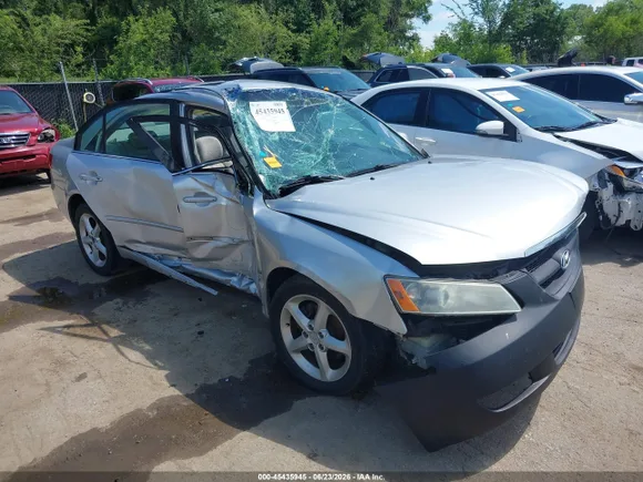 2007 Hyundai Sonata SE, VIN 5NPEU46F17H217423 — Rollover