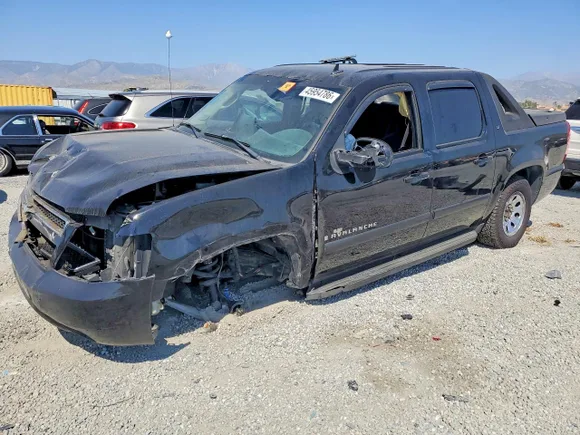 2008 Chevrolet Avalanche 1LT, VIN 3GNFK12388G120161 — Front end