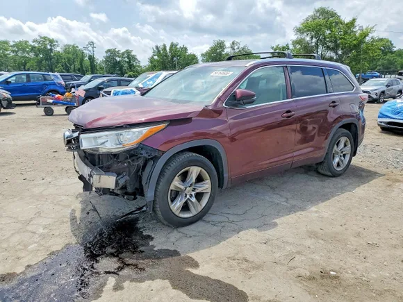 2015 Toyota Highlander Limited, VIN 5TDDKRFH8FS147203 — Front end
