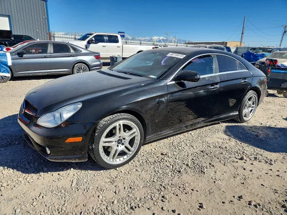 2011 Mercedes-Benz CLS 550, VIN WDDDJ7CB1BA172092 — Front end