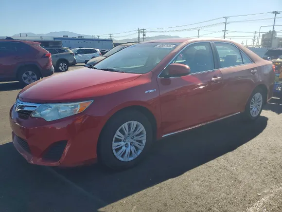 2014 Toyota Camry LE, VIN 4T1BD1FK8EU136934 — Prior damage history