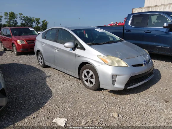 2013 Toyota Prius Two, VIN JTDKN3DU5D0337214 — Normal wear