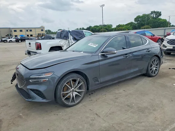 2022 Genesis G70 2.0T, VIN KMTG34TA9NU086850 — Side