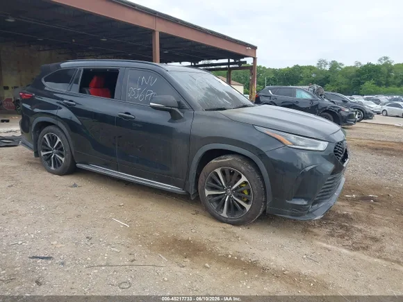 2021 Toyota Highlander XSE, VIN 5TDJZRBH4MS111882 — Theft recovery