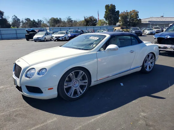 2013 Bentley Continental GT, VIN SCBGT3ZA5DC083452 — Rear end