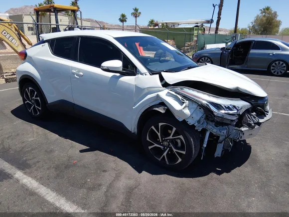 2021 Toyota C-HR LE, VIN NMTKHMBX6MR128327 — Front end