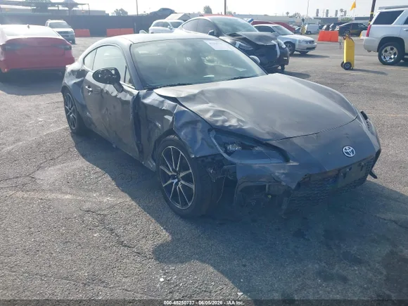 2022 Toyota 86, VIN JF1ZNBC19N8756482 — Side